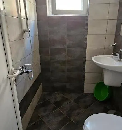 библиотеката 포마리